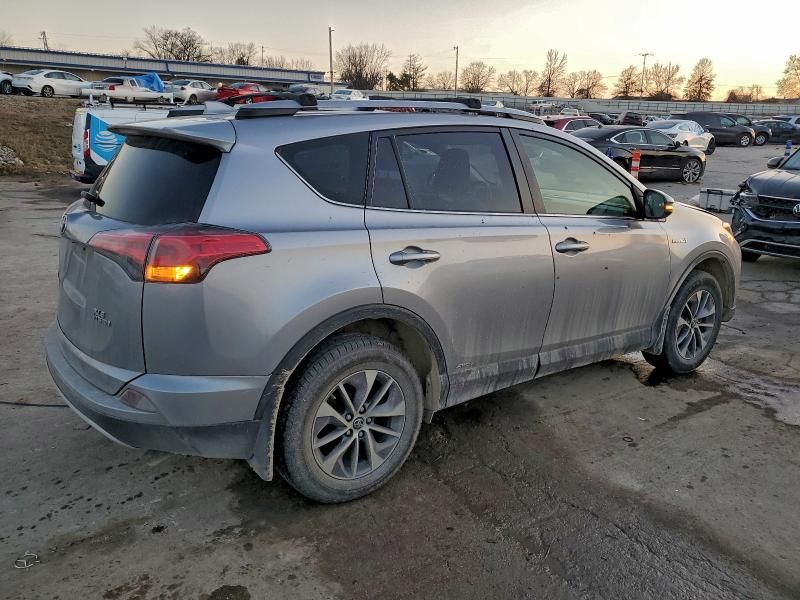 2018 Toyota Rav4 hv le