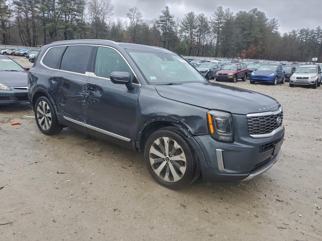 2020 KIA Telluride s