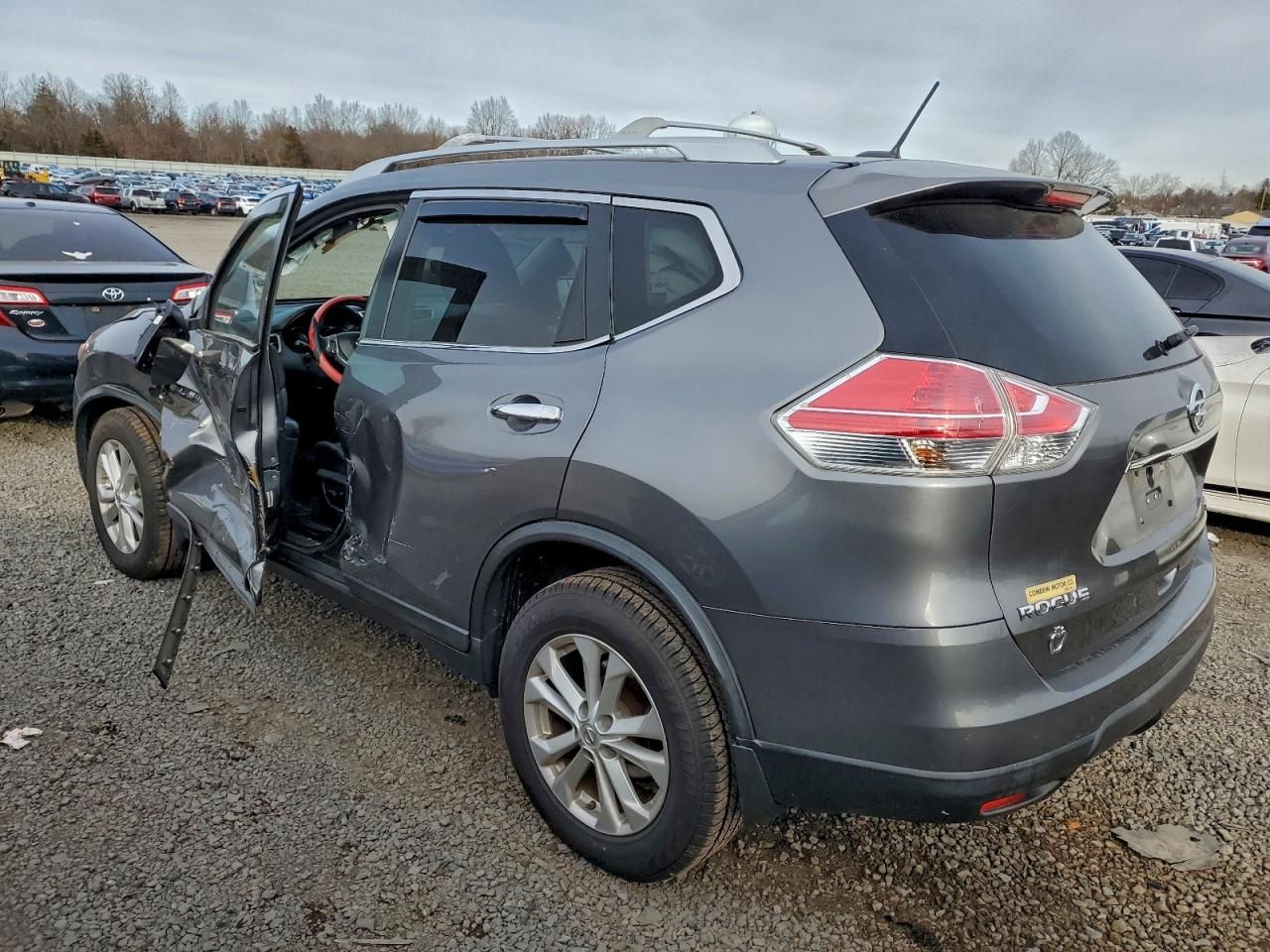 2015 Nissan Rogue s