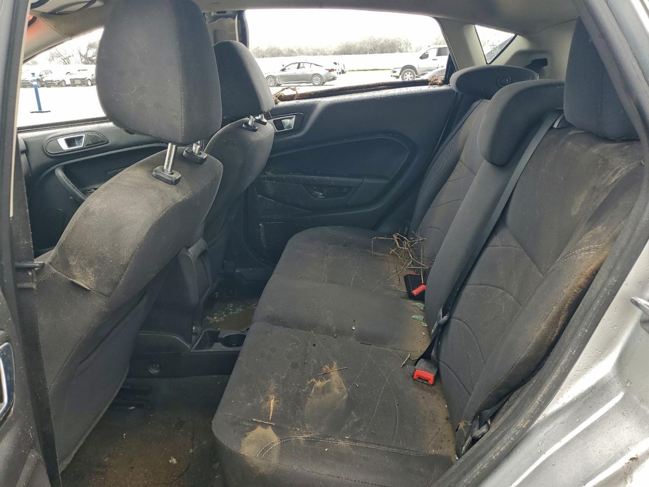 2015 Ford Fiesta se