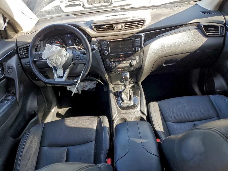 2021 Nissan Rogue Sport sl