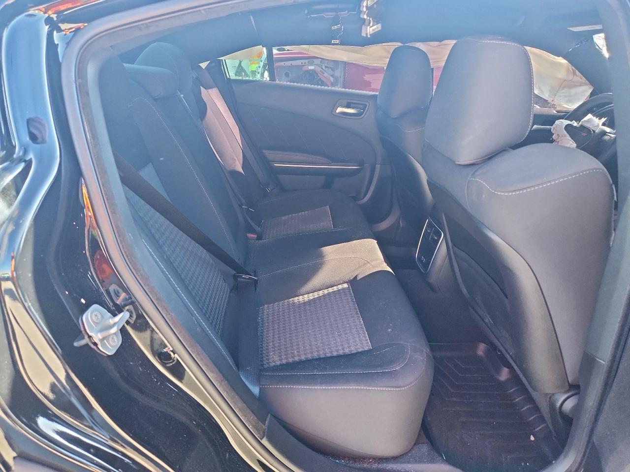 2019 Dodge Charger r