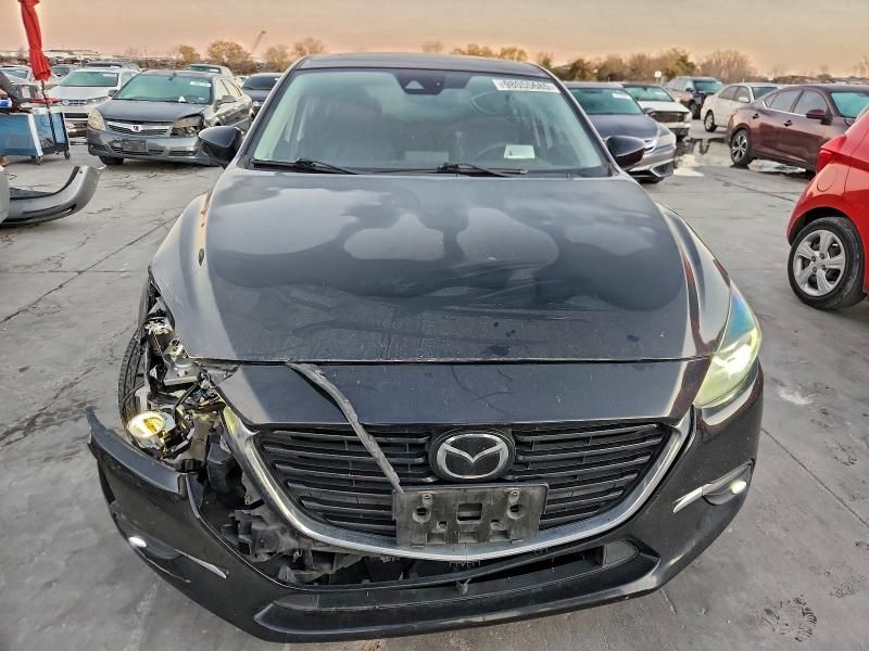 2018 Mazda 3 Grand Touring