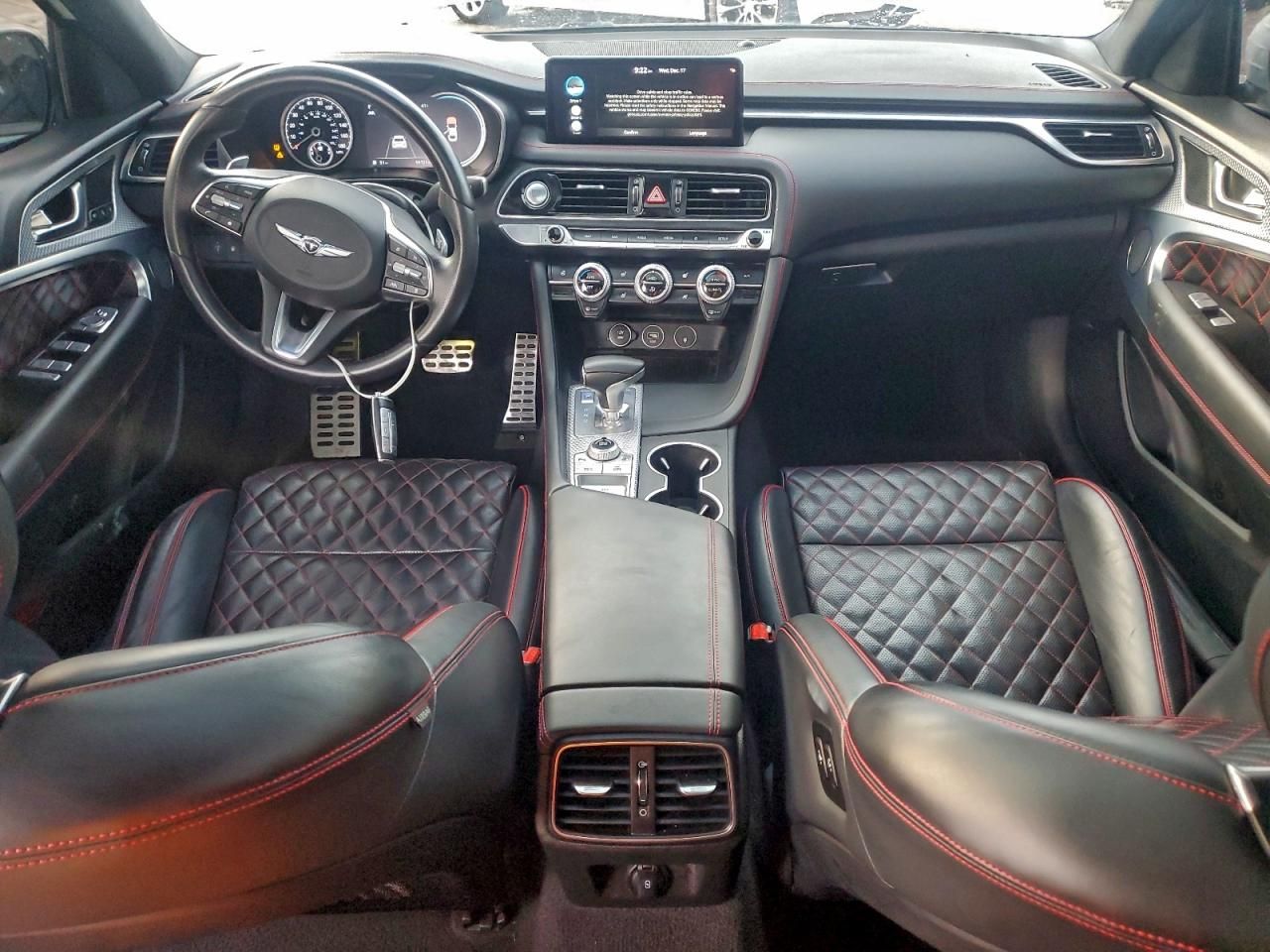 2022 Genesis G70 Base