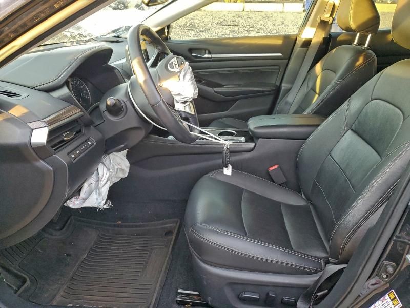 2020 Nissan Altima Platinum