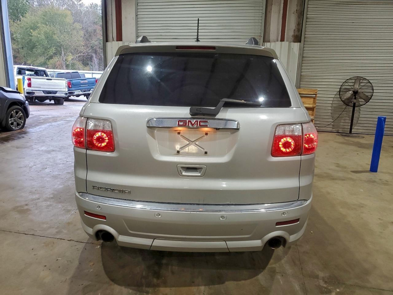 2012 GMC Acadia Denali