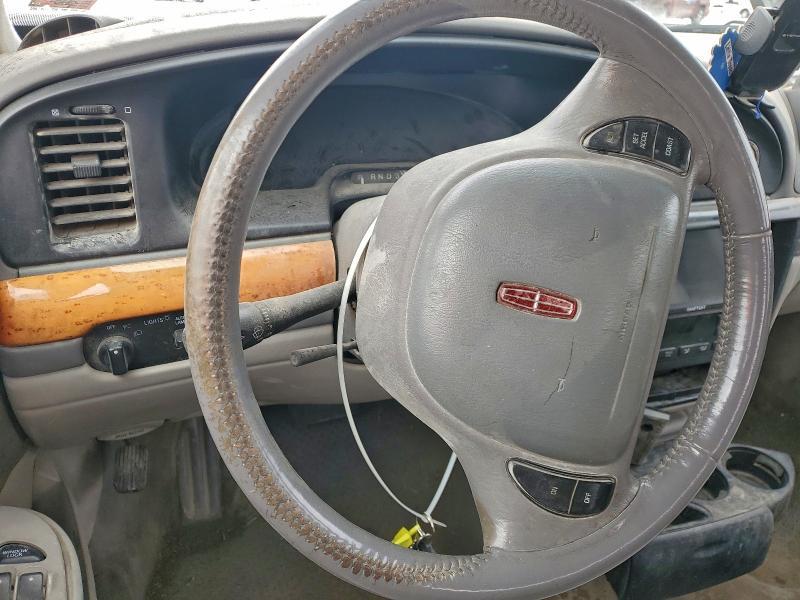 1999 Lincoln Continental