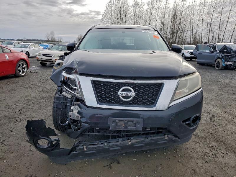 2015 Nissan Pathfinder s
