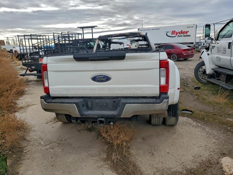 2017 Ford F350 Super Duty