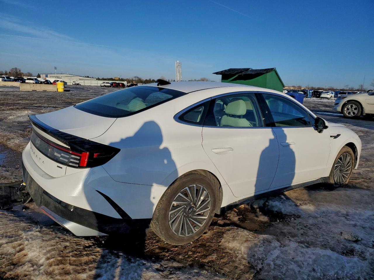 2025 Hyundai Sonata Hybrid