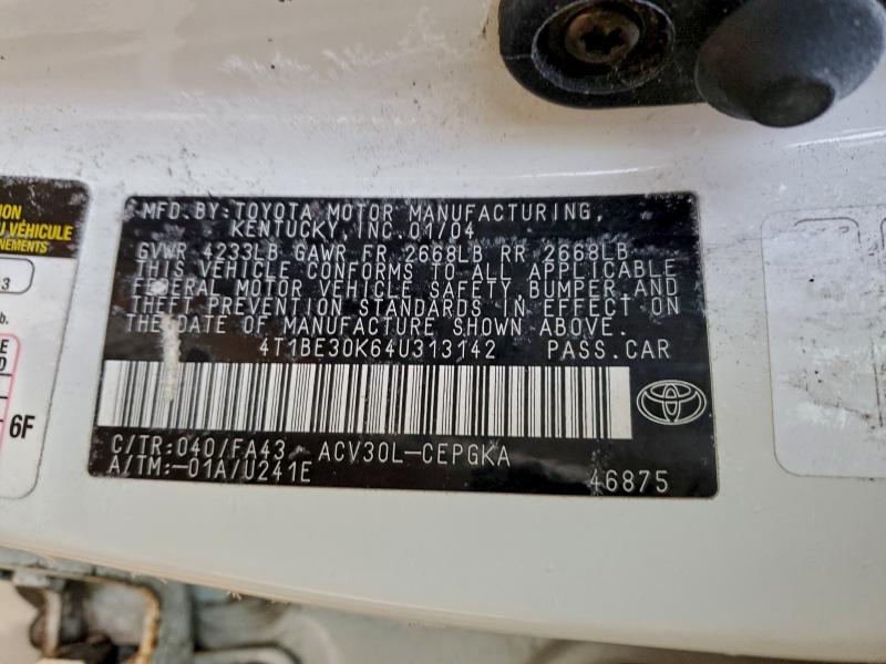 2004 Toyota Camry le