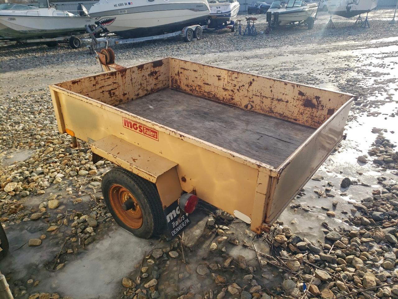 1988 MGS Utility Trailer
