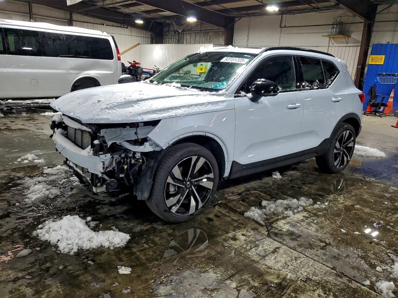 2025 Volvo Xc40 Plus