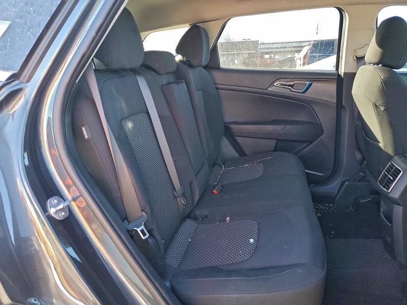 2025 KIA Sportage lx