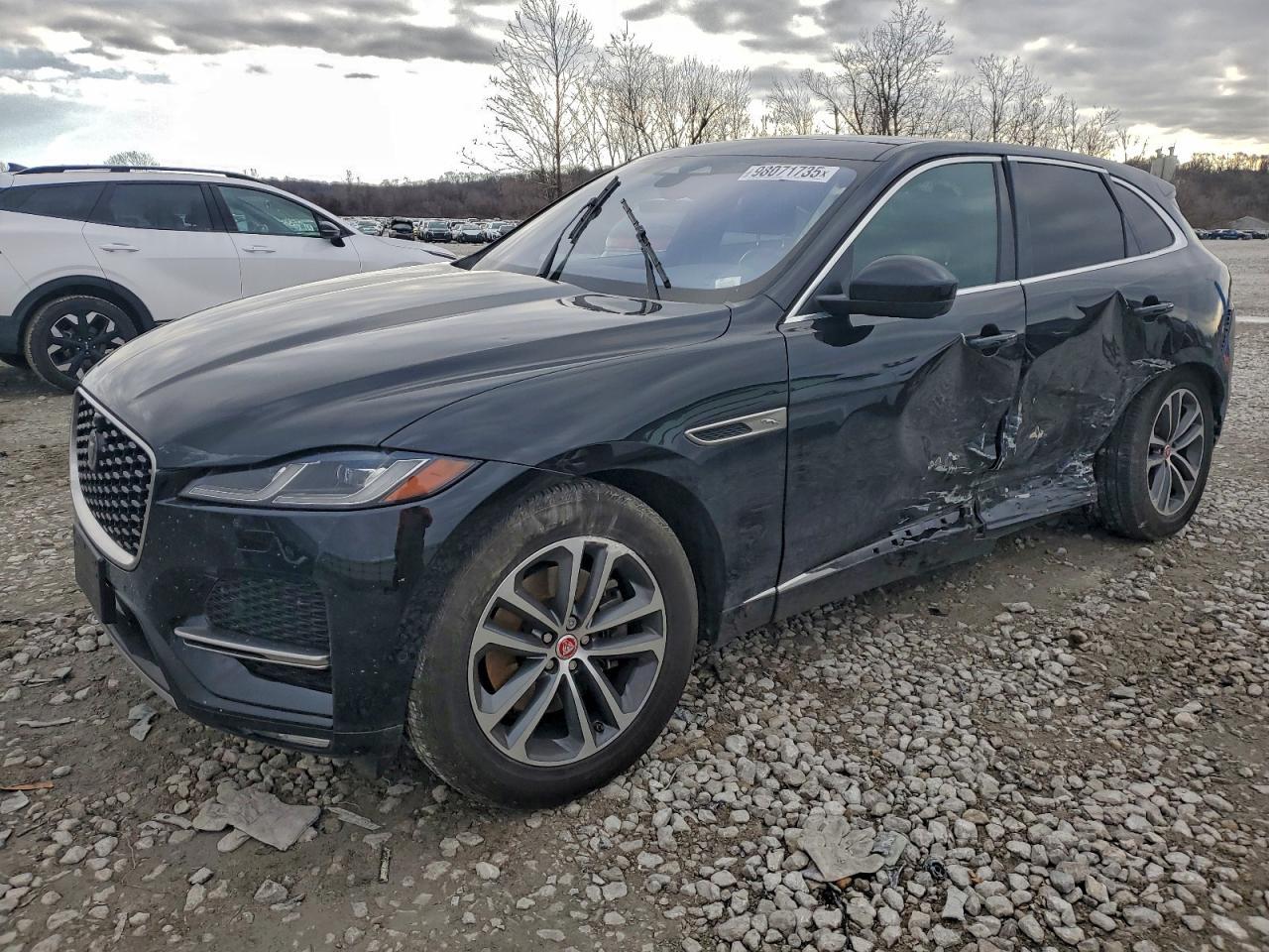 2021 Jaguar F-pace s