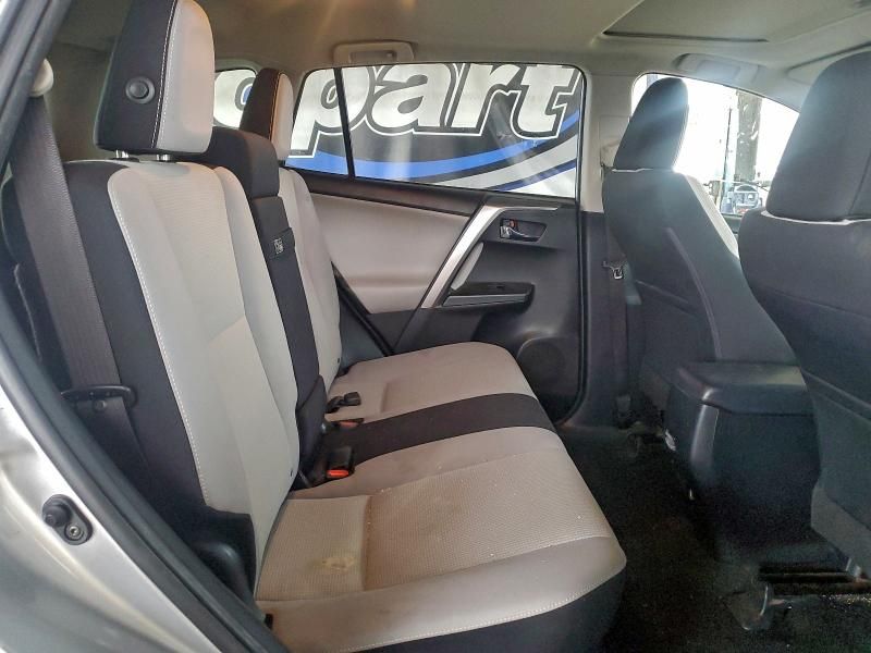 2017 Toyota Rav4 hv le