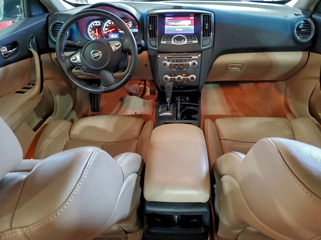 2013 Nissan Maxima s