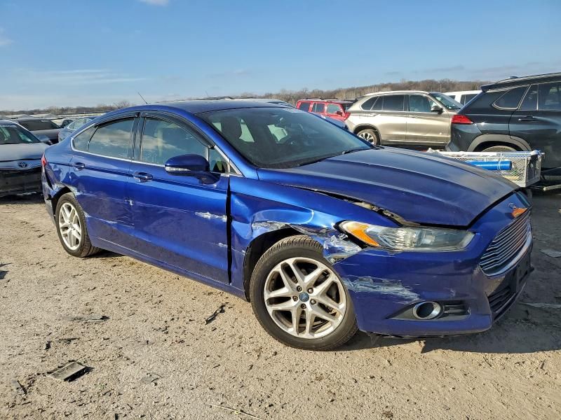 2013 Ford Fusion se