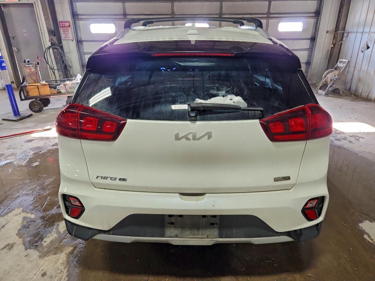 2022 KIA Niro lx