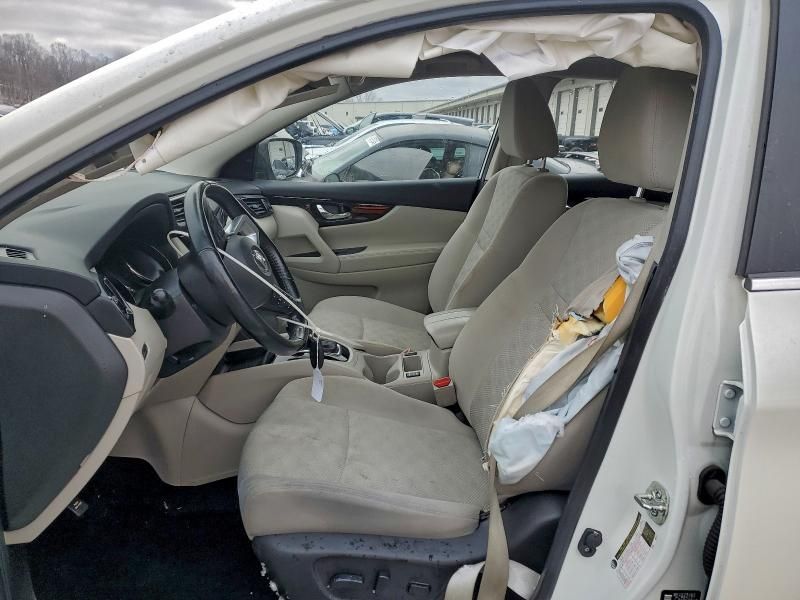 2021 Nissan Rogue Sport sv