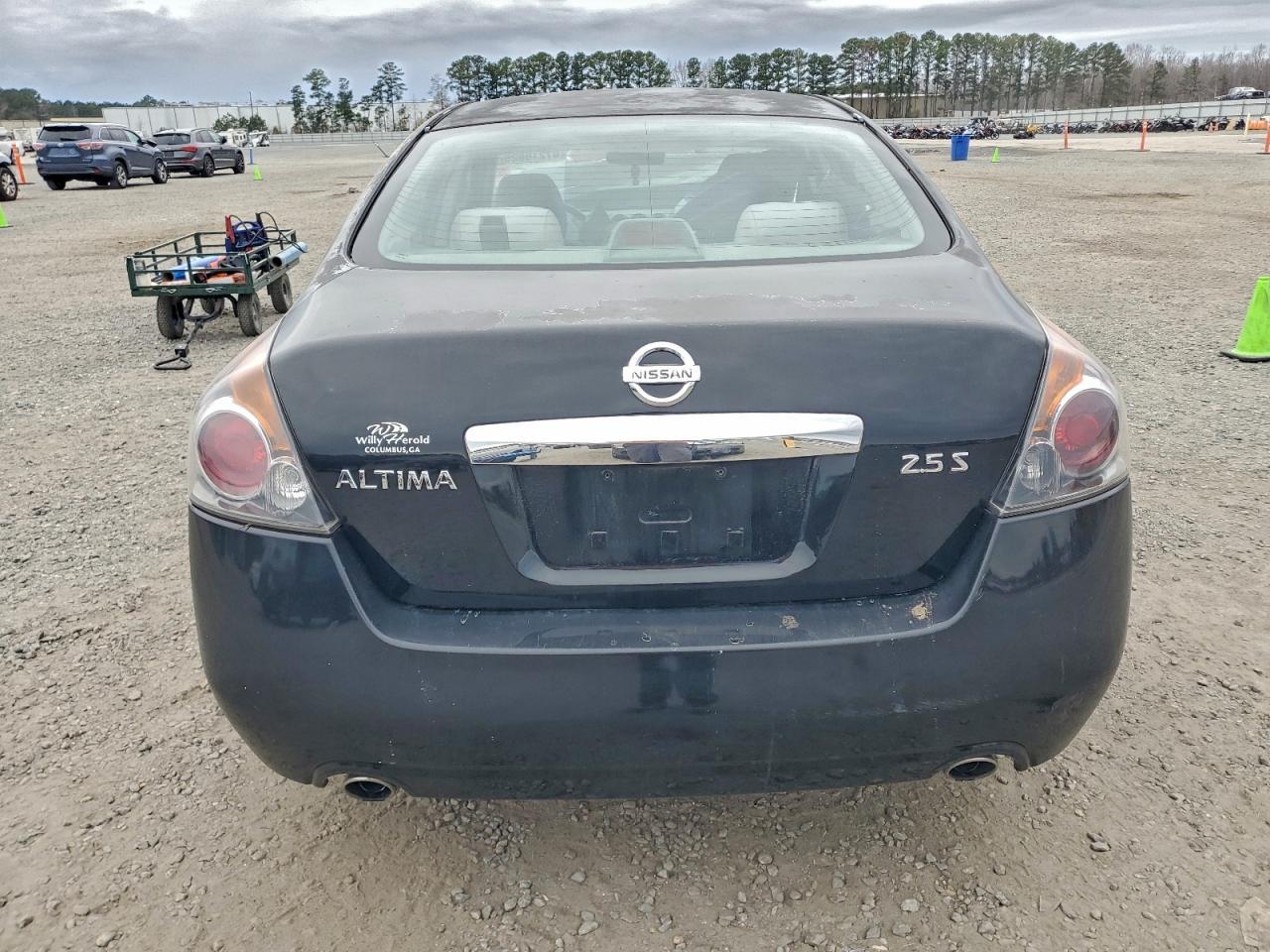 2010 Nissan Altima Base