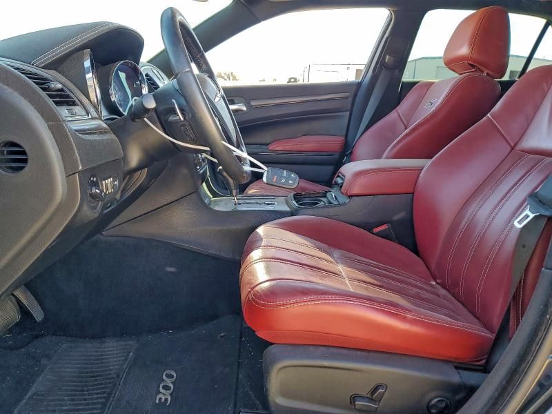 2013 Chrysler 300 s