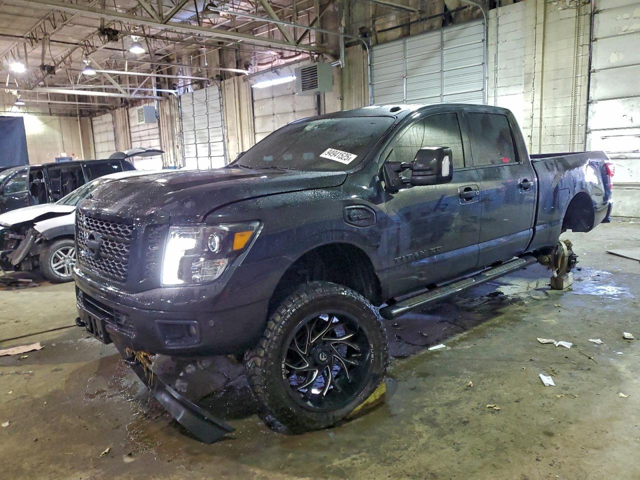 2019 Nissan Titan XD SV