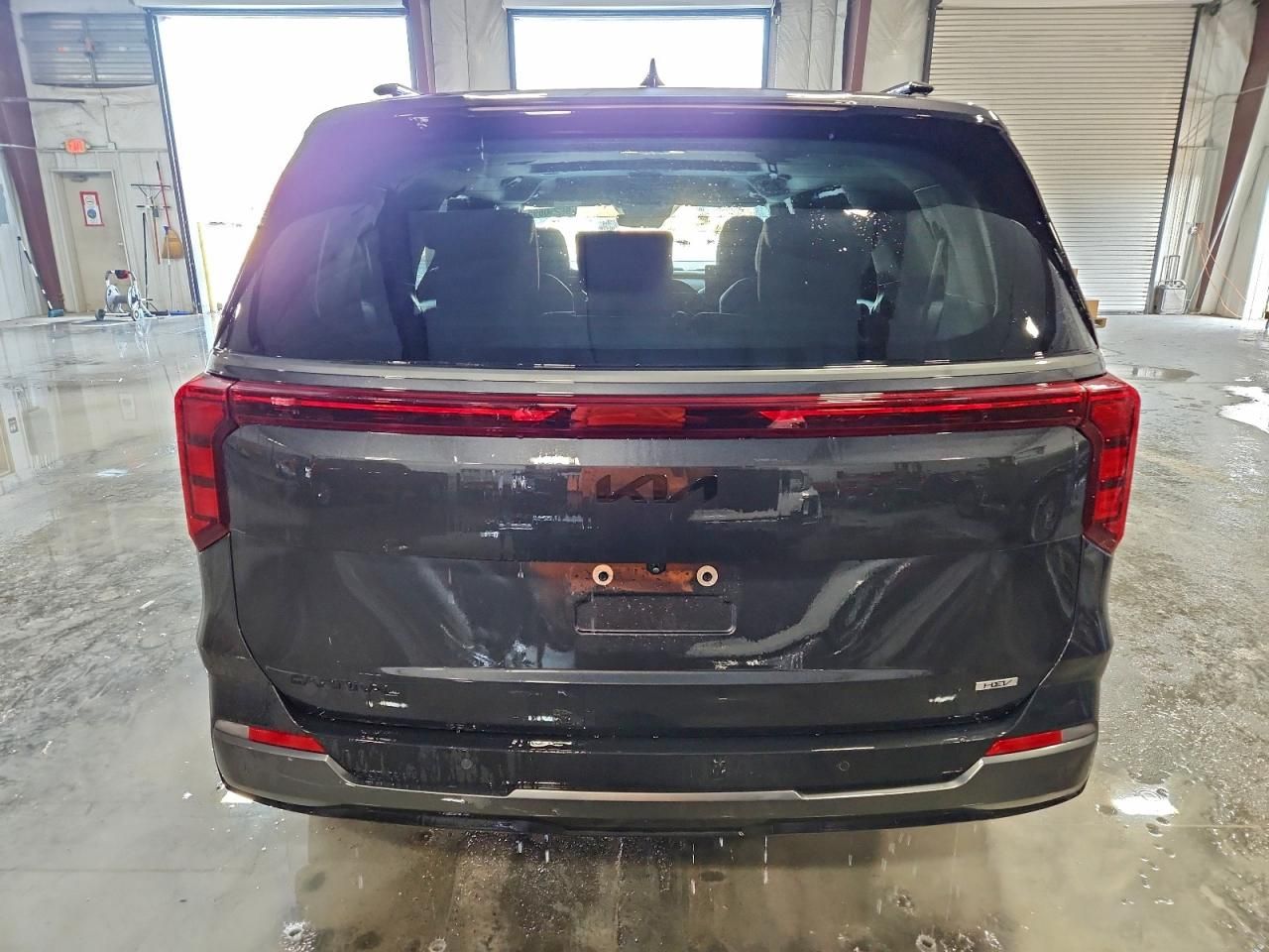 2025 KIA Carnival sx