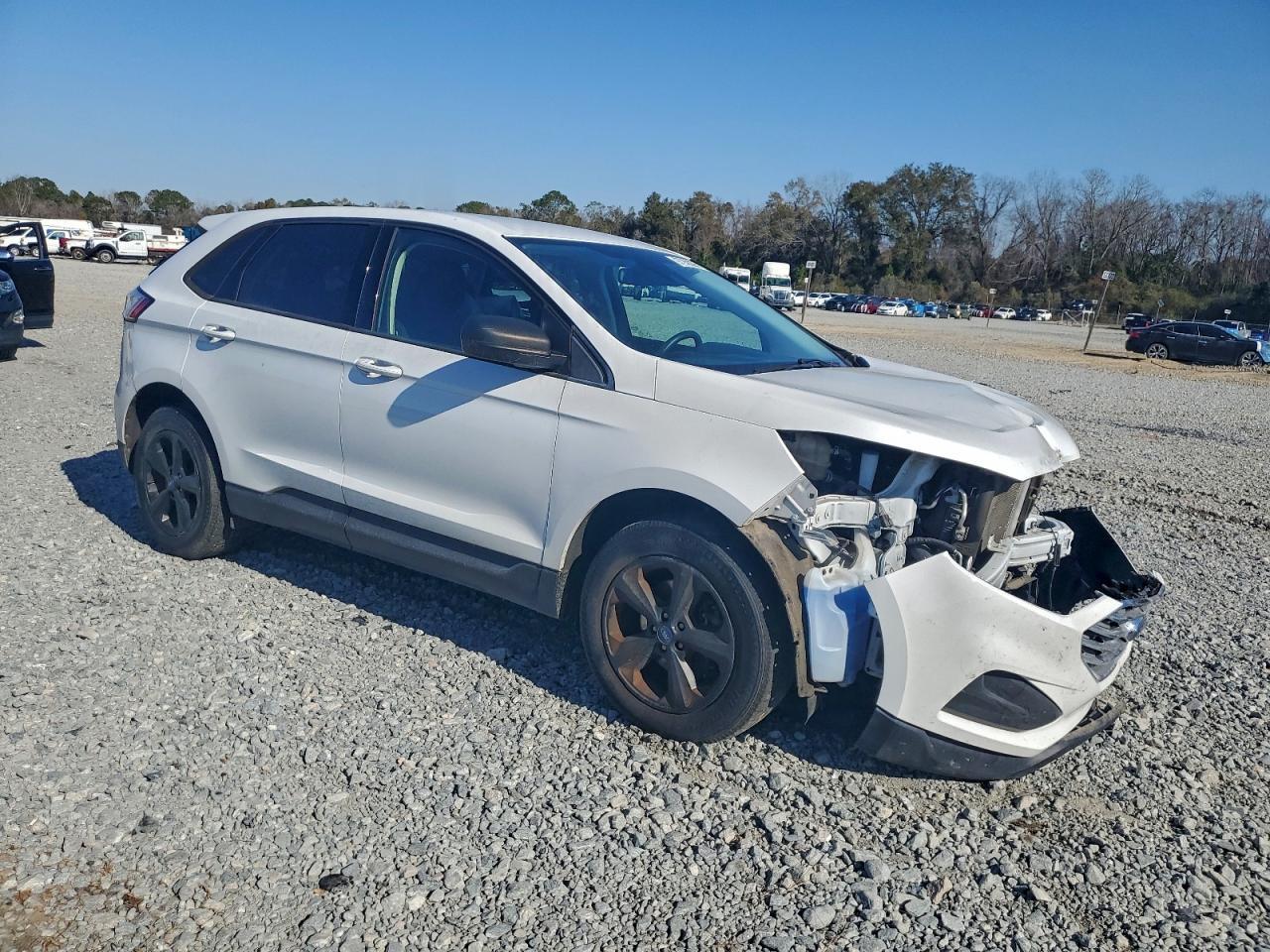 2020 Ford Edge se