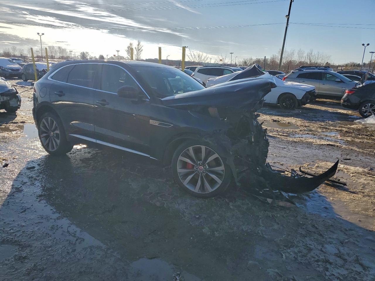 2022 Jaguar F-pace s
