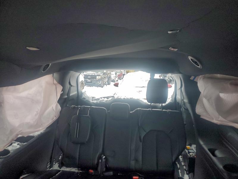 2025 Chrysler Pacifica Hybrid Select