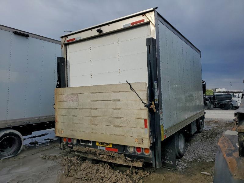 2016 Isuzu NPR BOX Truck