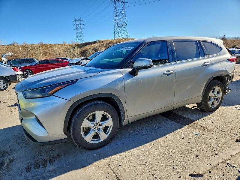 2022 Toyota Highlander l