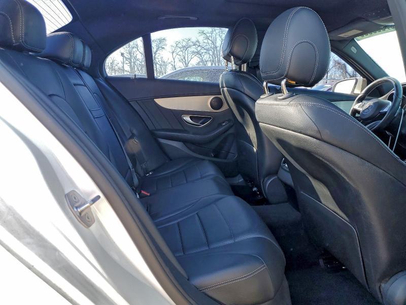 2016 Mercedes-Benz C300