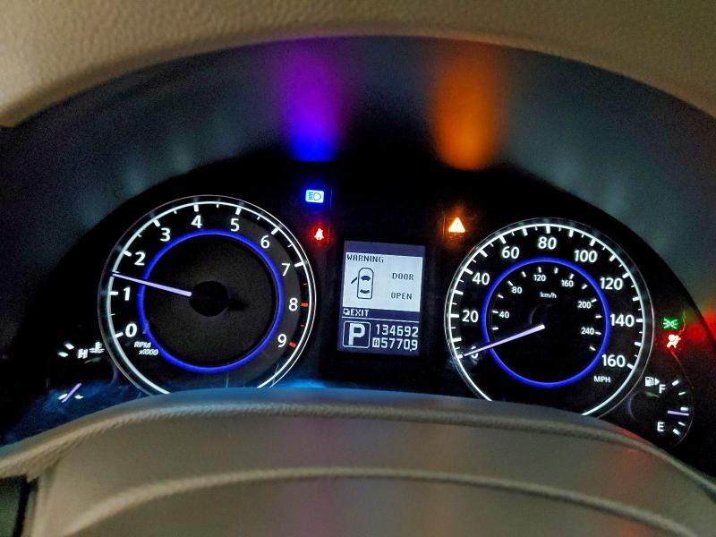 2011 Infiniti G37