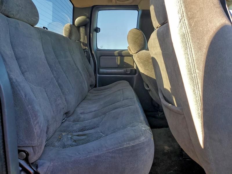 2005 Chevrolet Silverado C1500