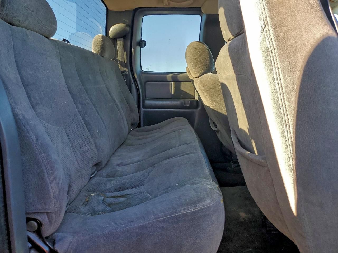 2005 Chevrolet Silverado C1500