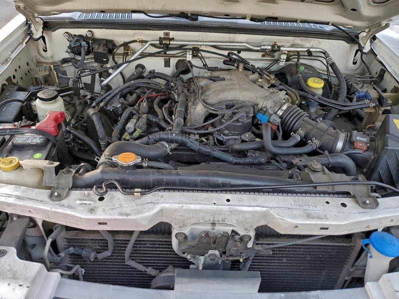 2001 Nissan Frontier Crew cab xe
