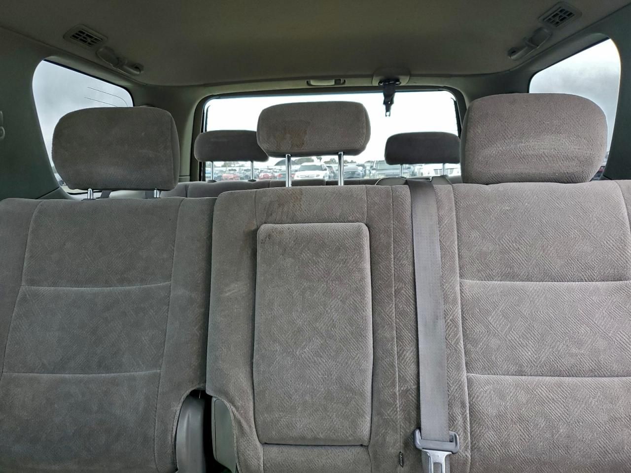 2003 Toyota Sequoia SR5
