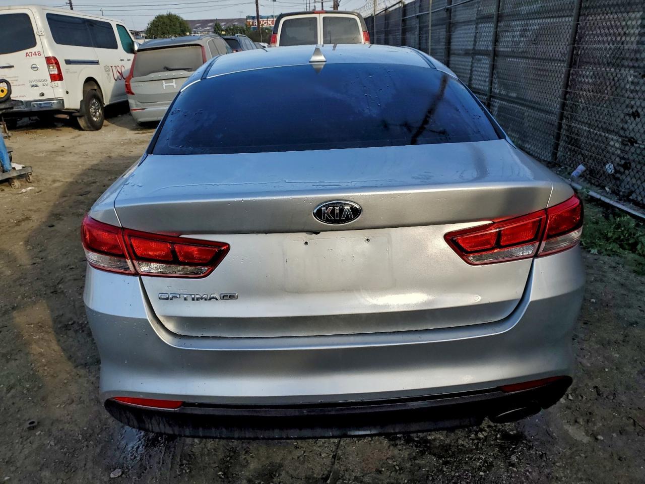 2016 KIA Optima lx
