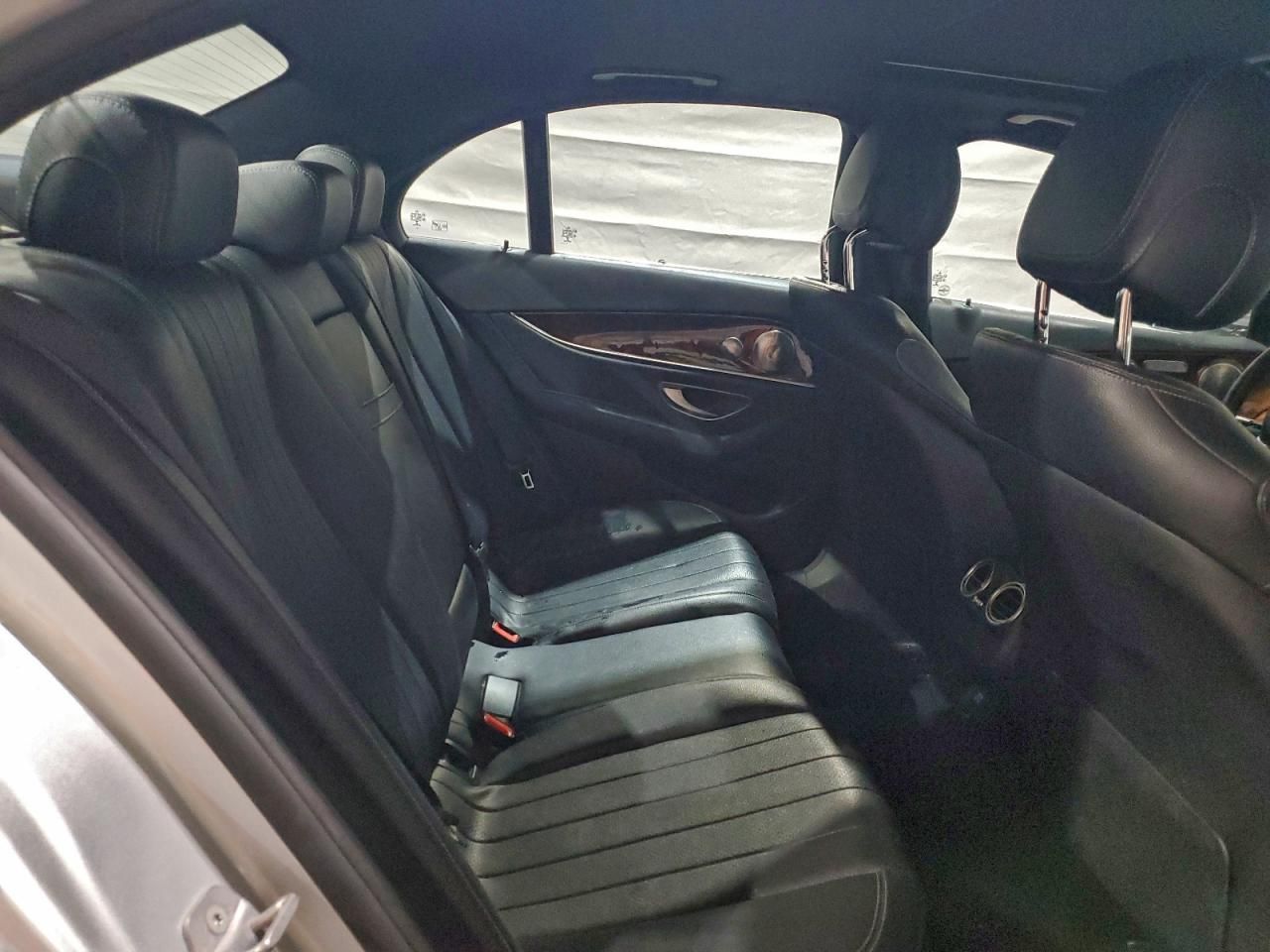 2017 Mercedes-Benz E 300 4matic