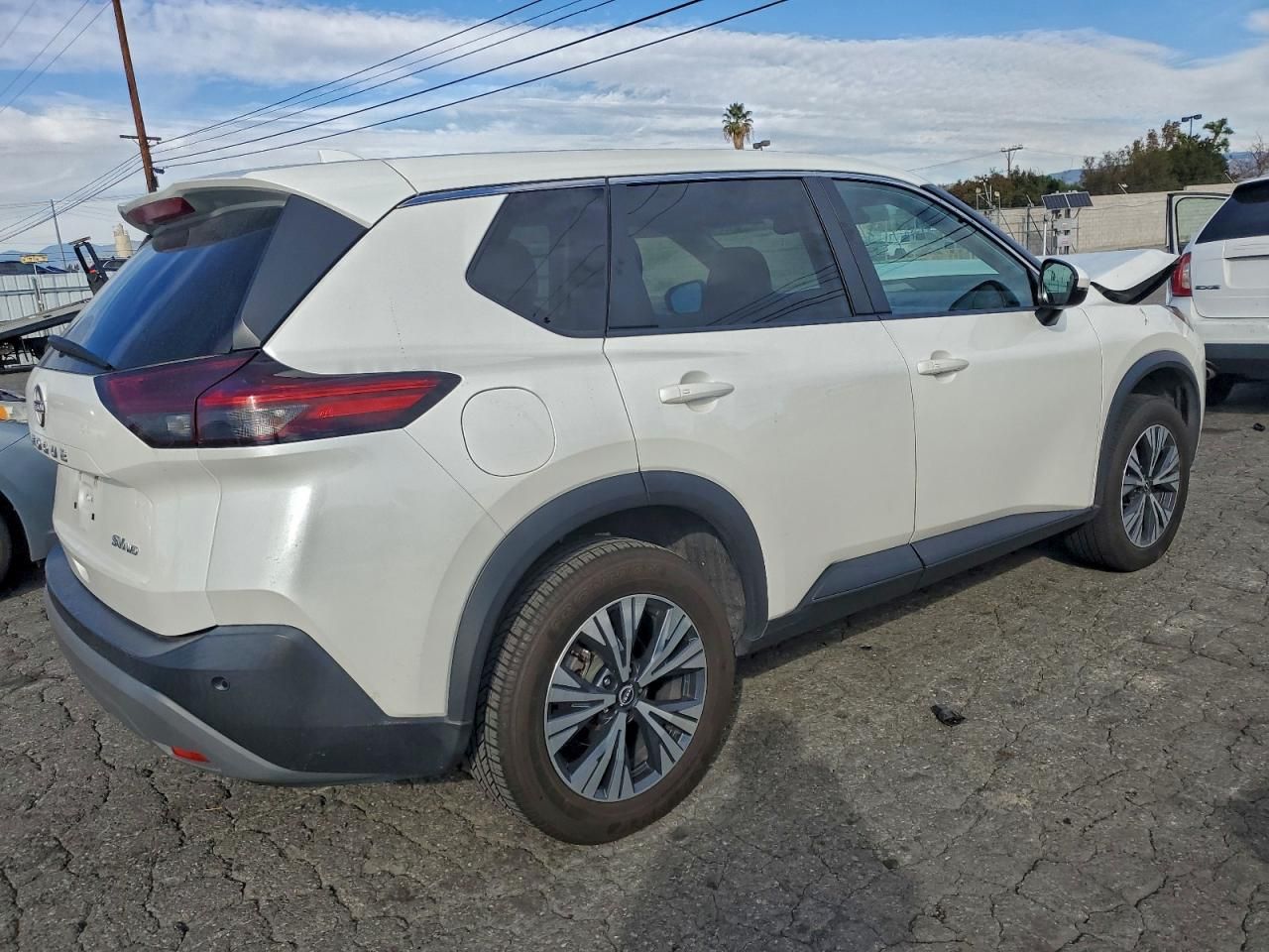 2022 Nissan Rogue sv