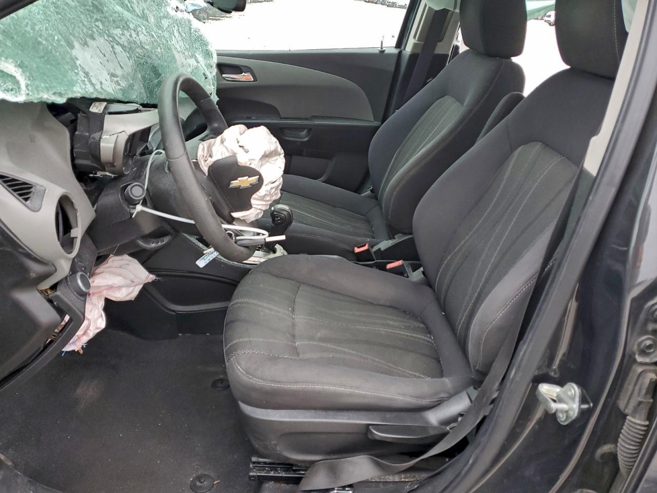 2015 Chevrolet Sonic lt