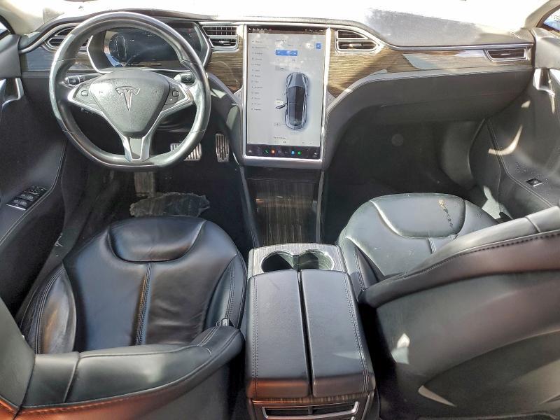 2015 Tesla Model s 85D