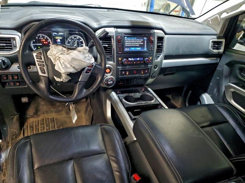 2018 Nissan Titan sv