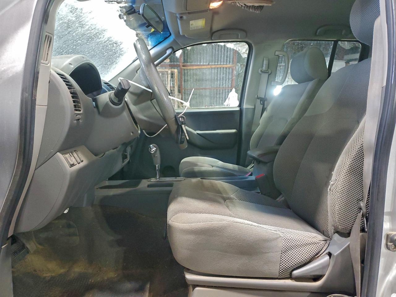 2008 Niss Frontier SE V6