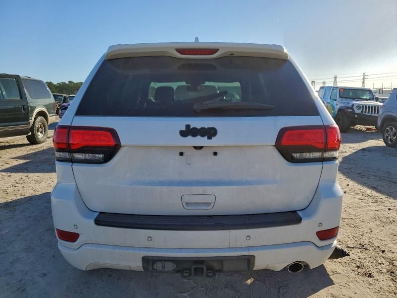 2019 Jeep Grand Cherokee Laredo