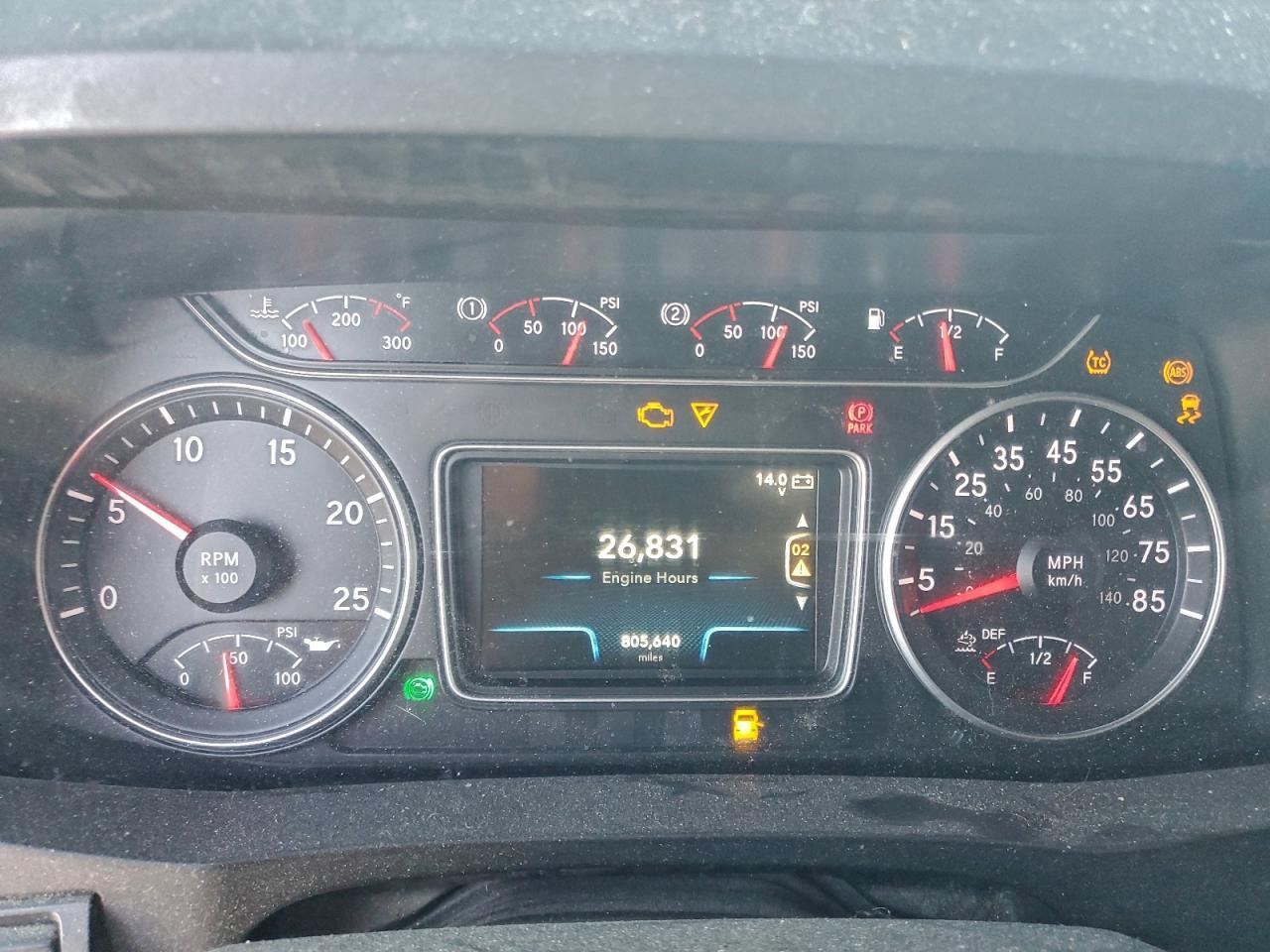 2018 International LT625 Semi Truck