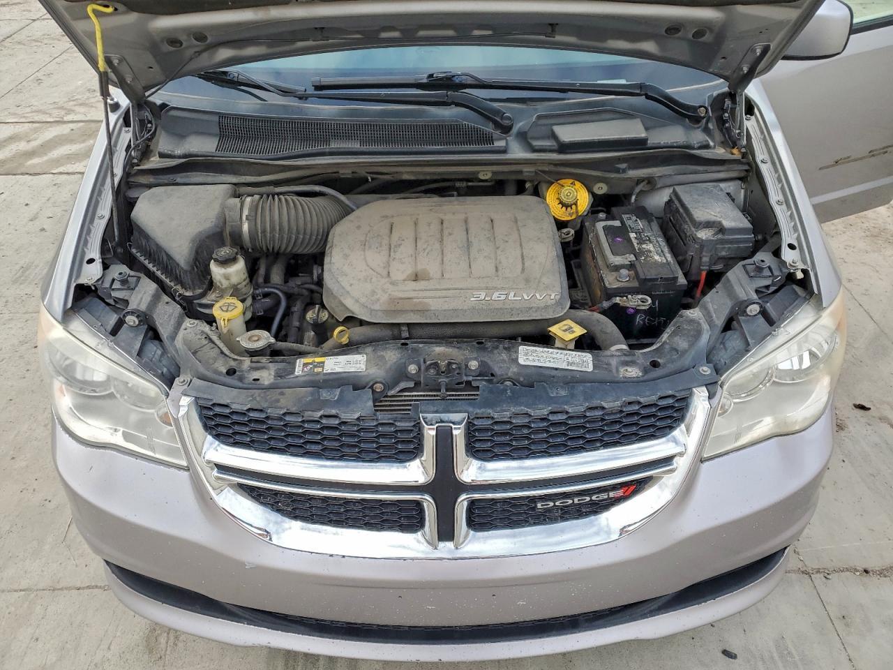 2014 Dodge Grand Caravan sxt