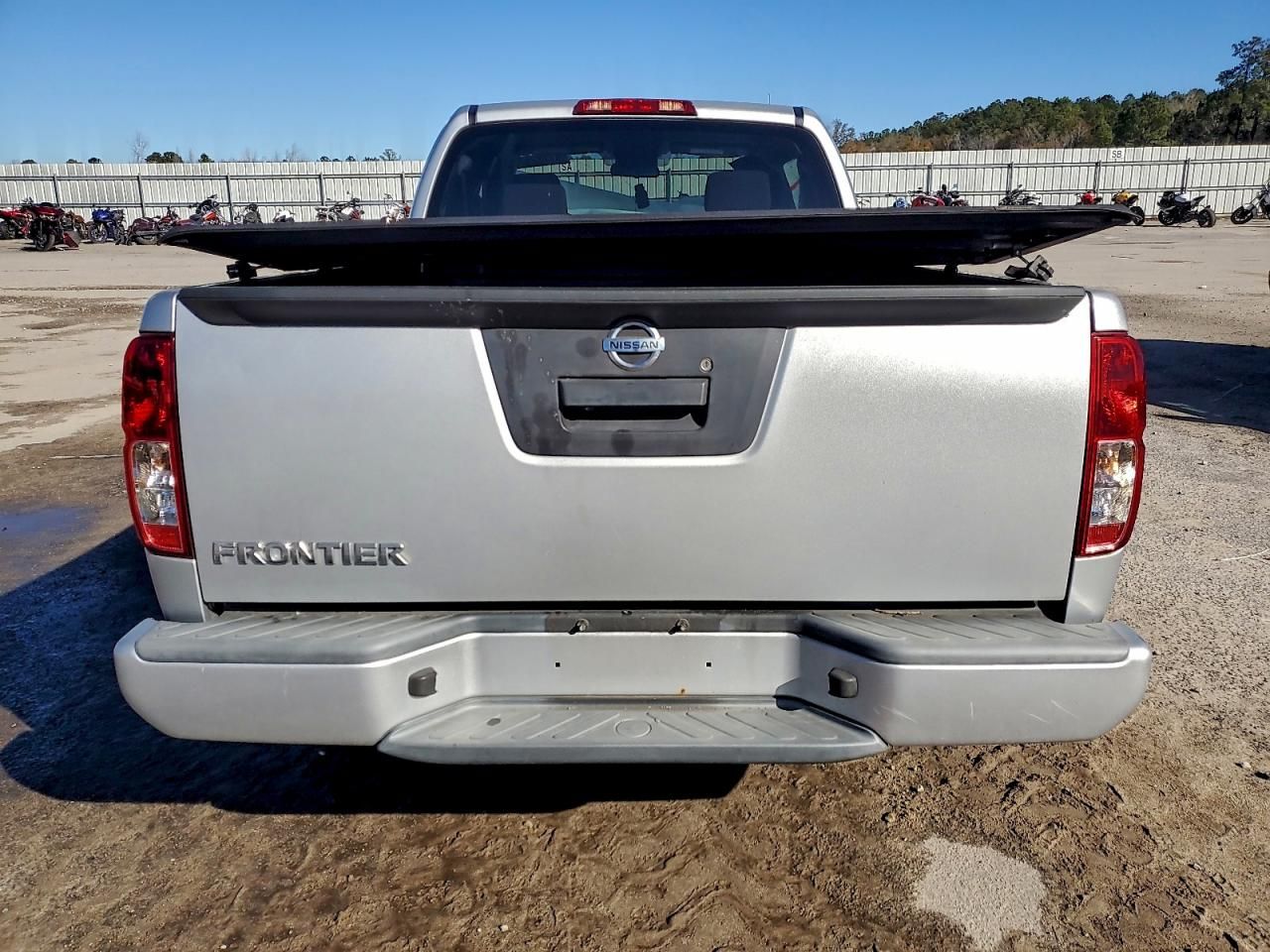 2019 Nissan Frontier s
